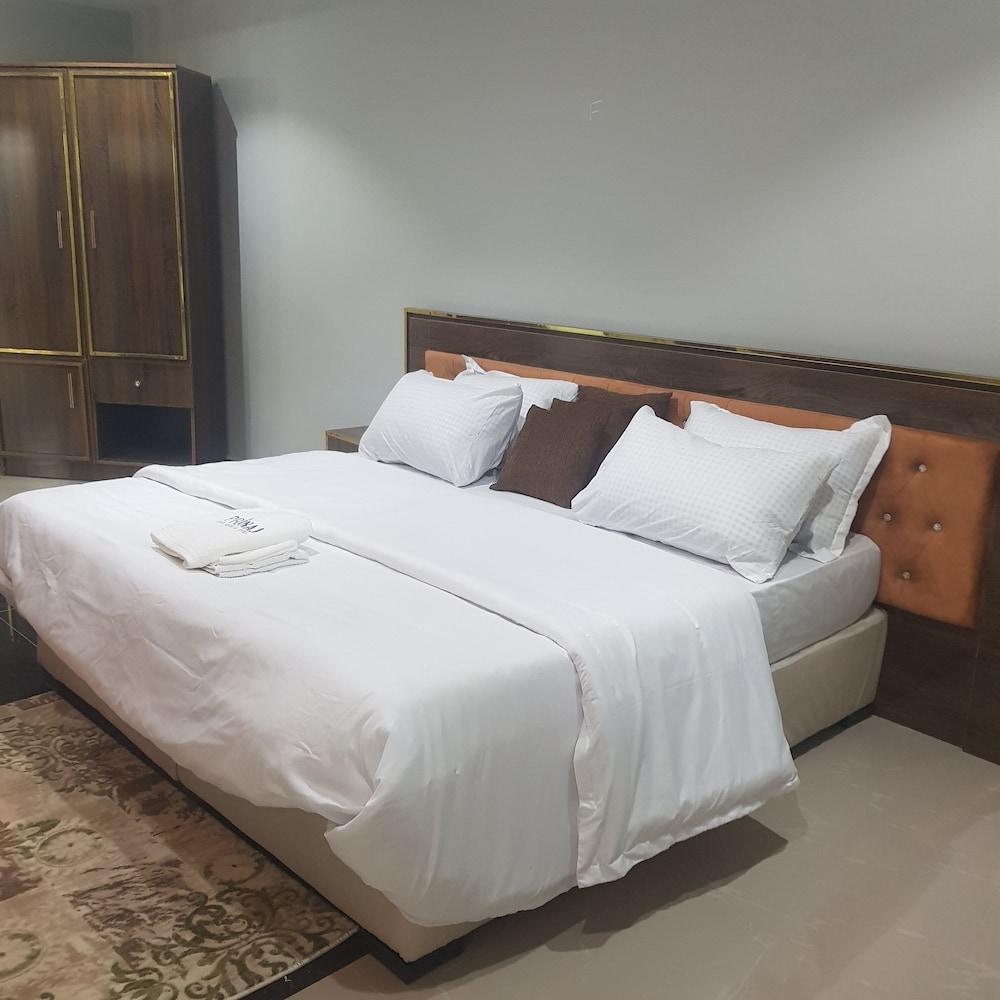 Prinaj Hotel & Resort