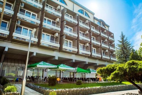 Hotel Csopak Resort & Lake