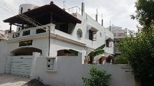 Moulee Guest House