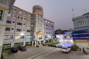 Siddhartha Hotel Grand City