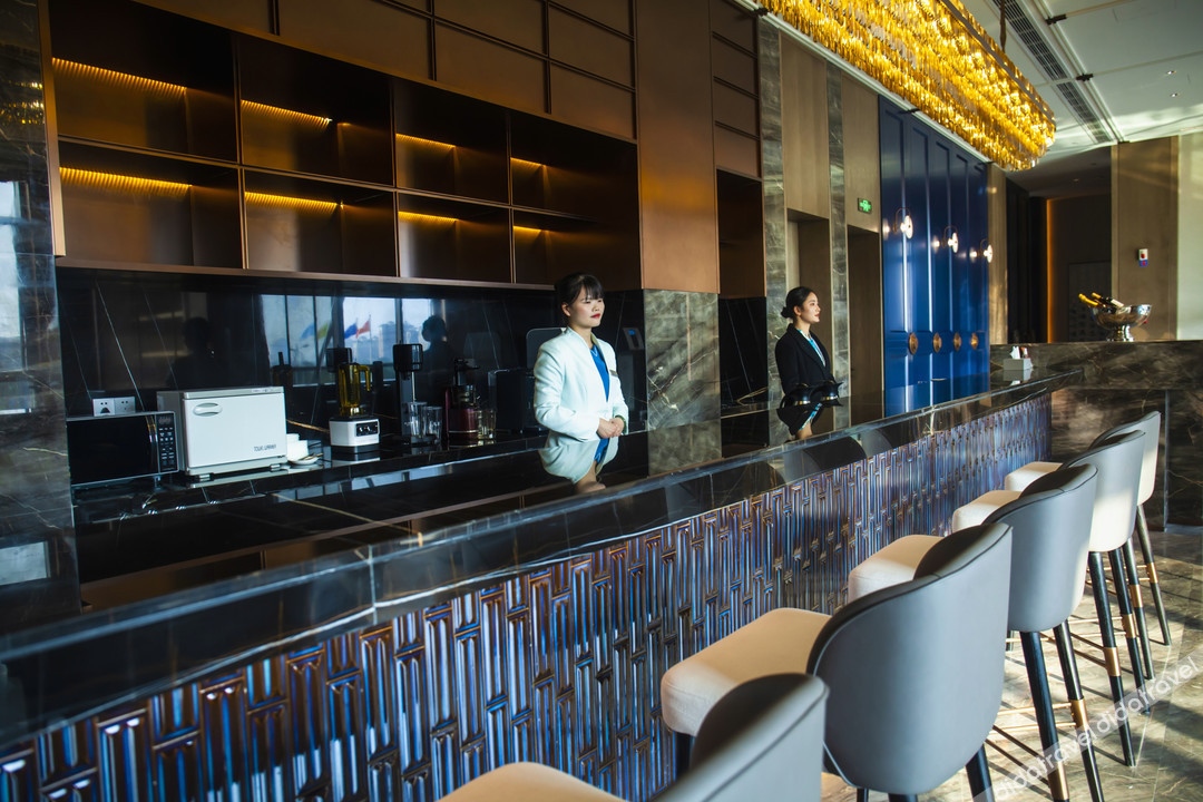 Wyndham Hotel Yushu River