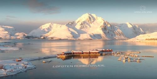 Lofoten Rorbuutleie Lilleeidet