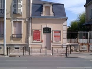 La Maison Du Theatre Saint-Bonnet