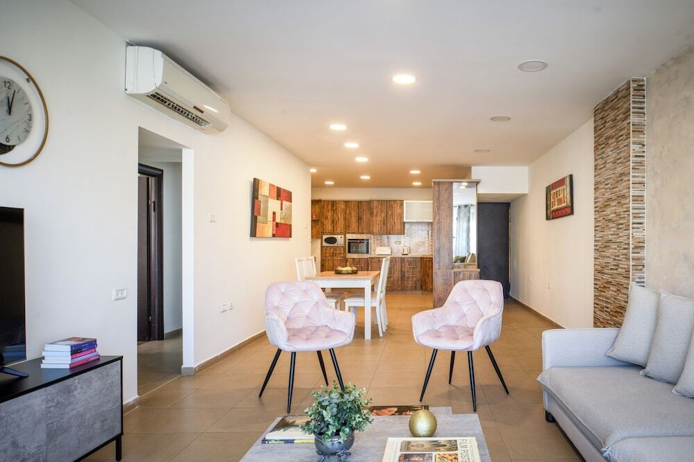 Comfy Haven in Netanya CTR by Sea N'Rent