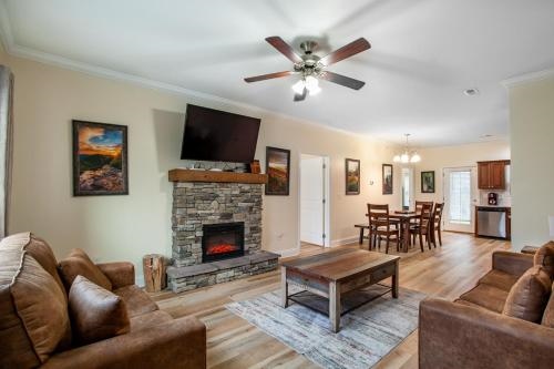 The Shooting Star Townsend Condo