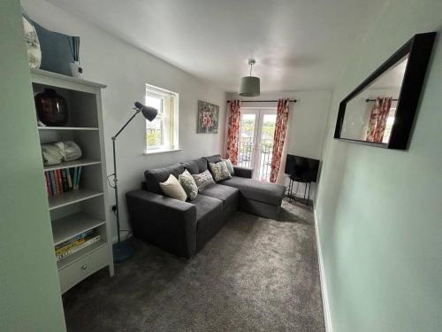 Immaculate 1-bed House in Newtown, Disley