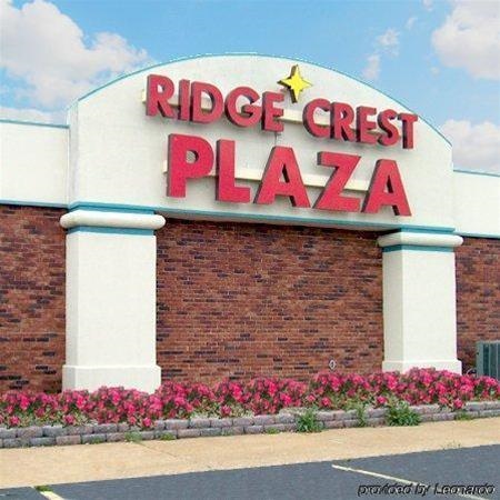Ridge Crest Plaza Inn And Suites