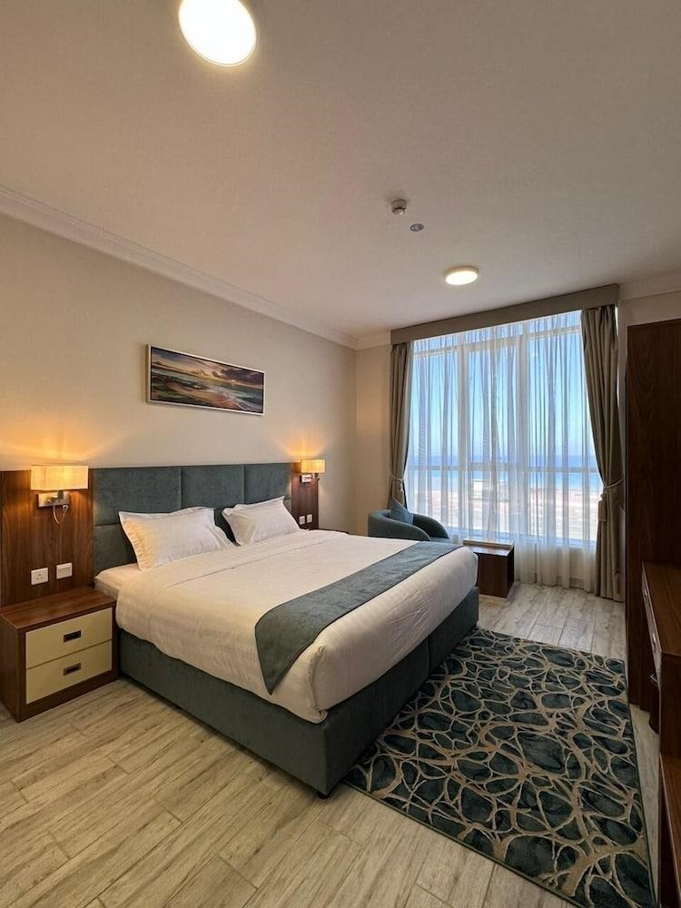 Seaview Hotel