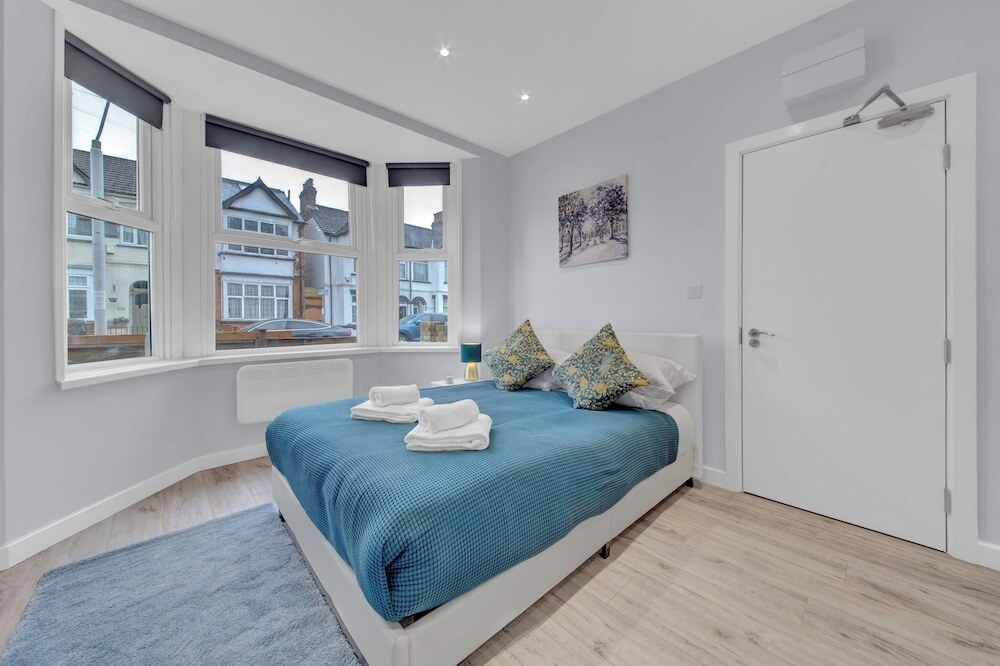 Cozy Serviced Ensuite In West Drayton London TW7