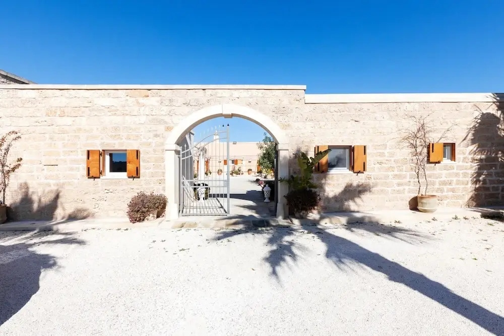 Masseria Misocampo With Garden And Pool