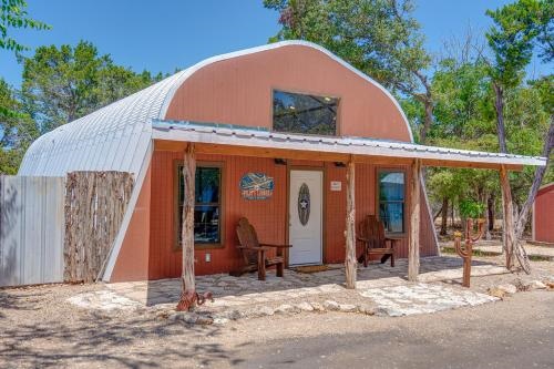 Casa del Avion and Casa Coop