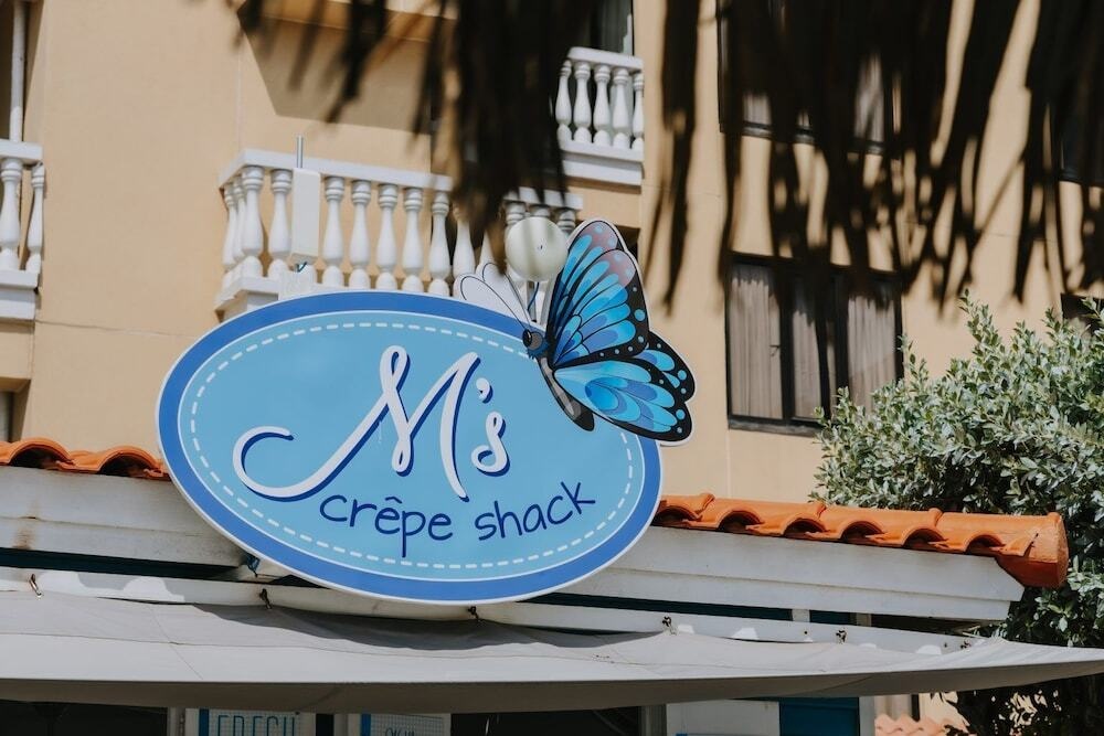 Casa Del Mar Beach Resort