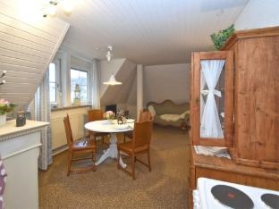 Holiday Home With Garden in Weissenbrunn