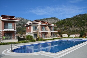 Golden Golf Sarigerme Villalari