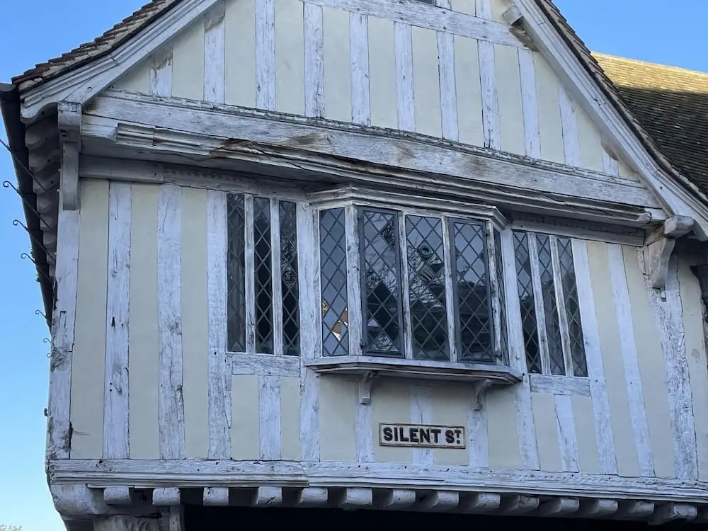 Captivating Tudor 2 Bedroom Apartment in Ipswich