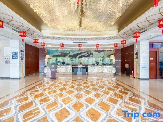 Montriche International