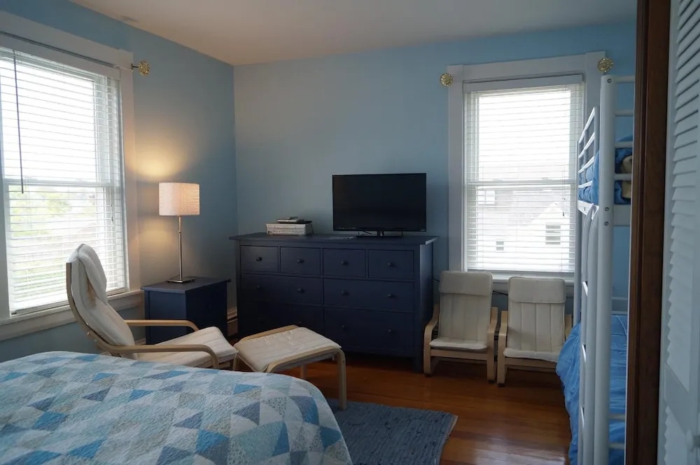 Short Sands View Y770-g