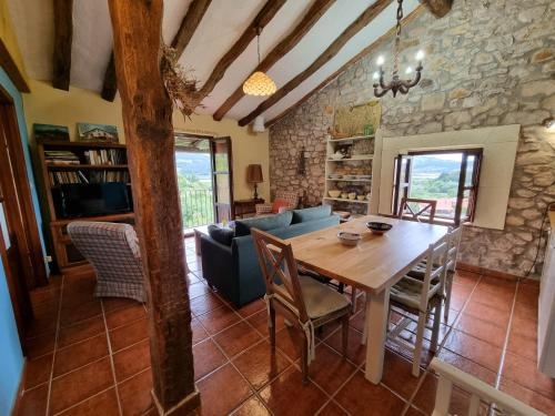 C08a01 Atico Con Encanto Colindres