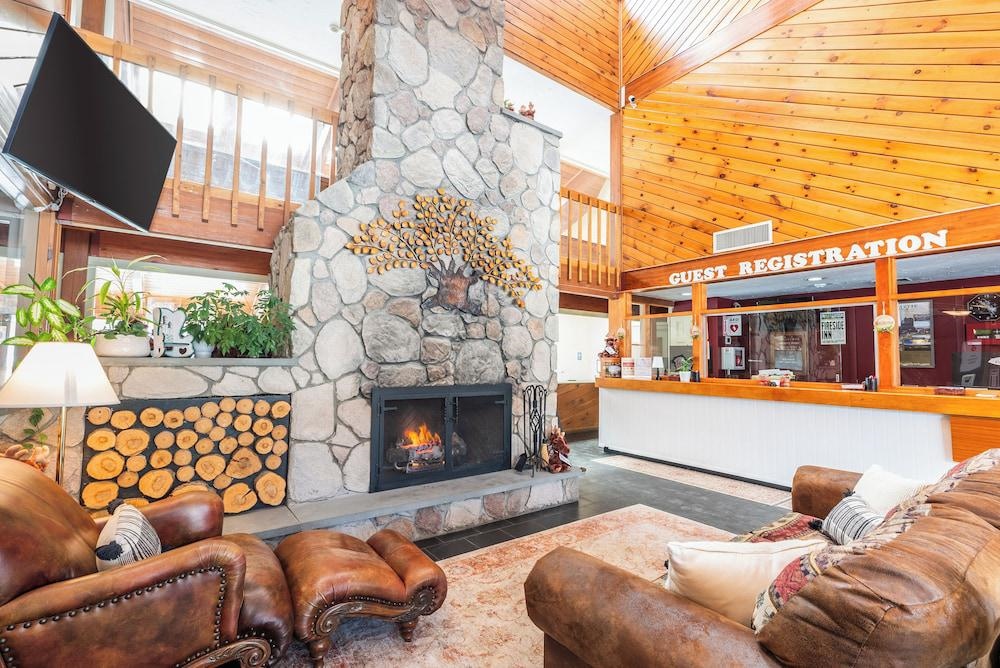 Fireside Resort Inn & Suites