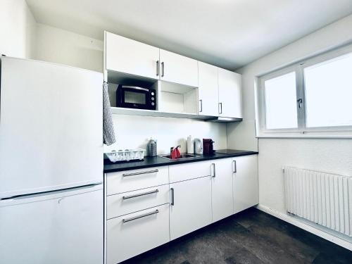 Monteurzimmer - Worker's Accommodation - Zimmerzuvermieten in Deitingen Neumatt (Adults Only)