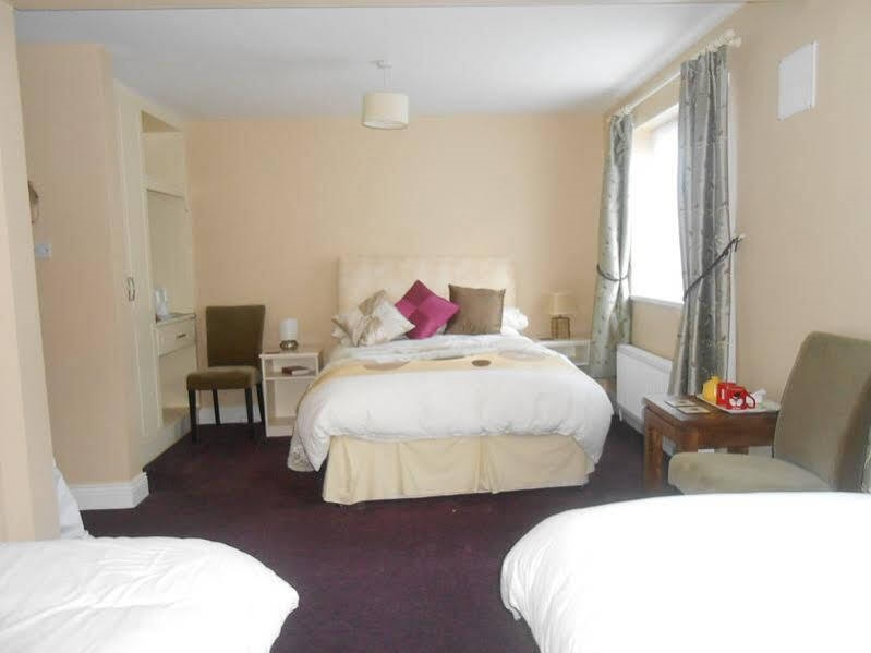 Claddagh Bed And Breakfast