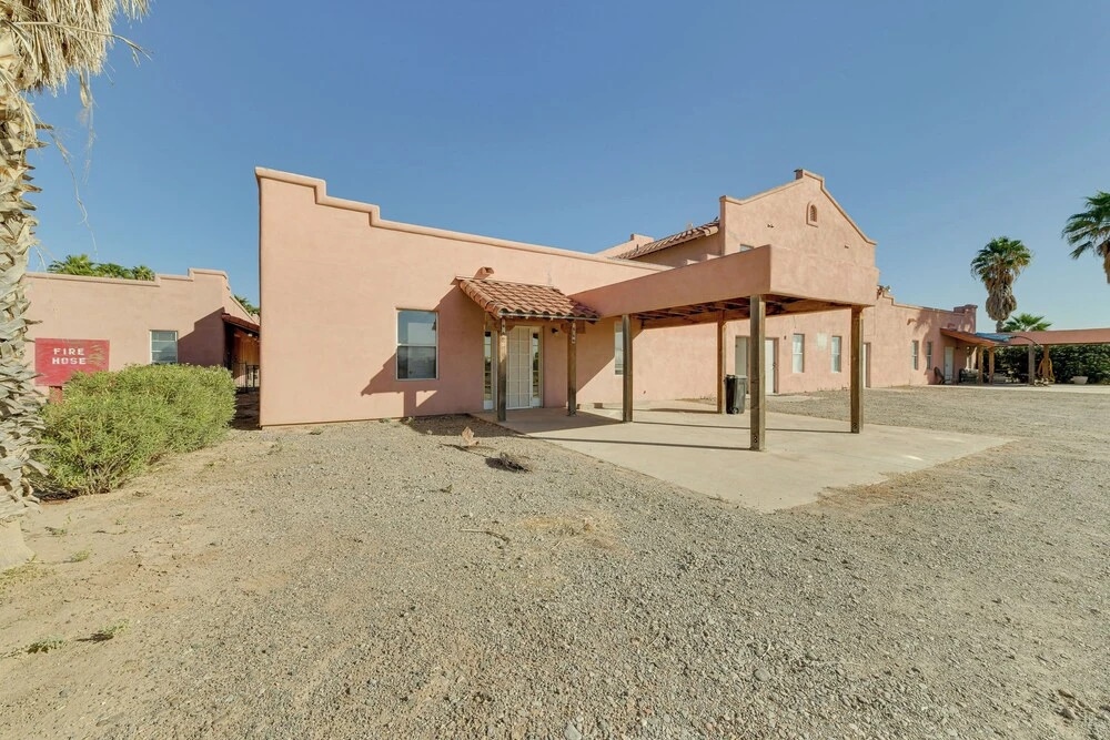 Eloy Vacation Rental w/ Community Pool & Courtyard