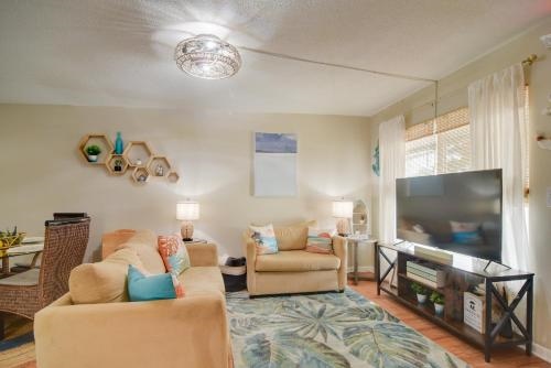 Largo Vacation Rental Home w/ Large Yard!