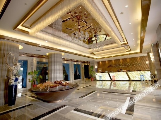 Carnival Fashion Hotel