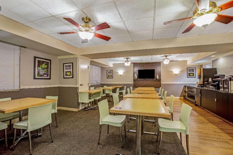 La Quinta Inn & Suites By Wyndham Miami Lakes