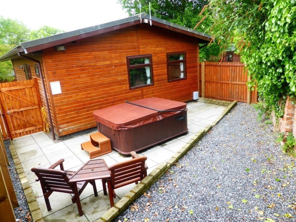 Bluebell Lodges