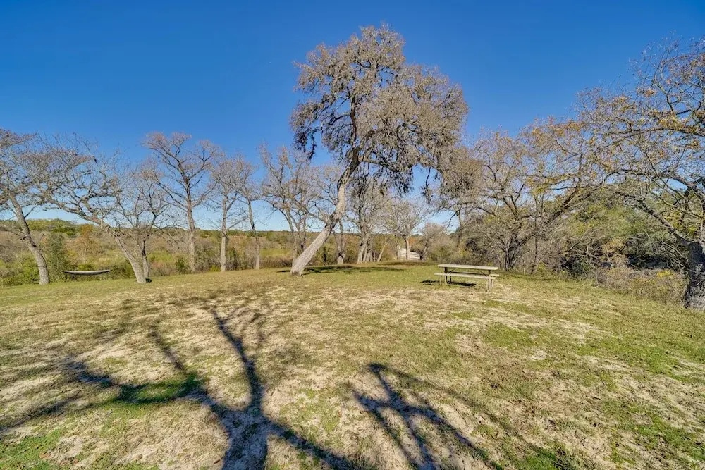 Cozy Bandera Cottage w/ Medina River Access!