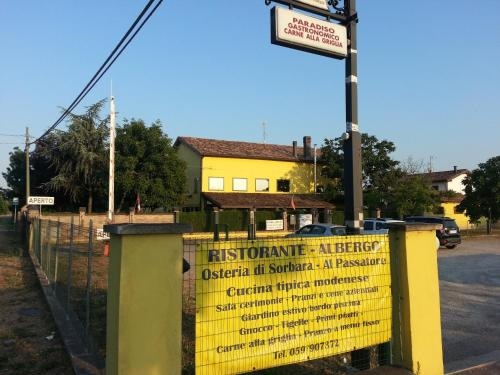 Albergo Residence Al Passatore Camere & Relax