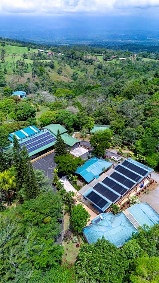 Avita Lodge