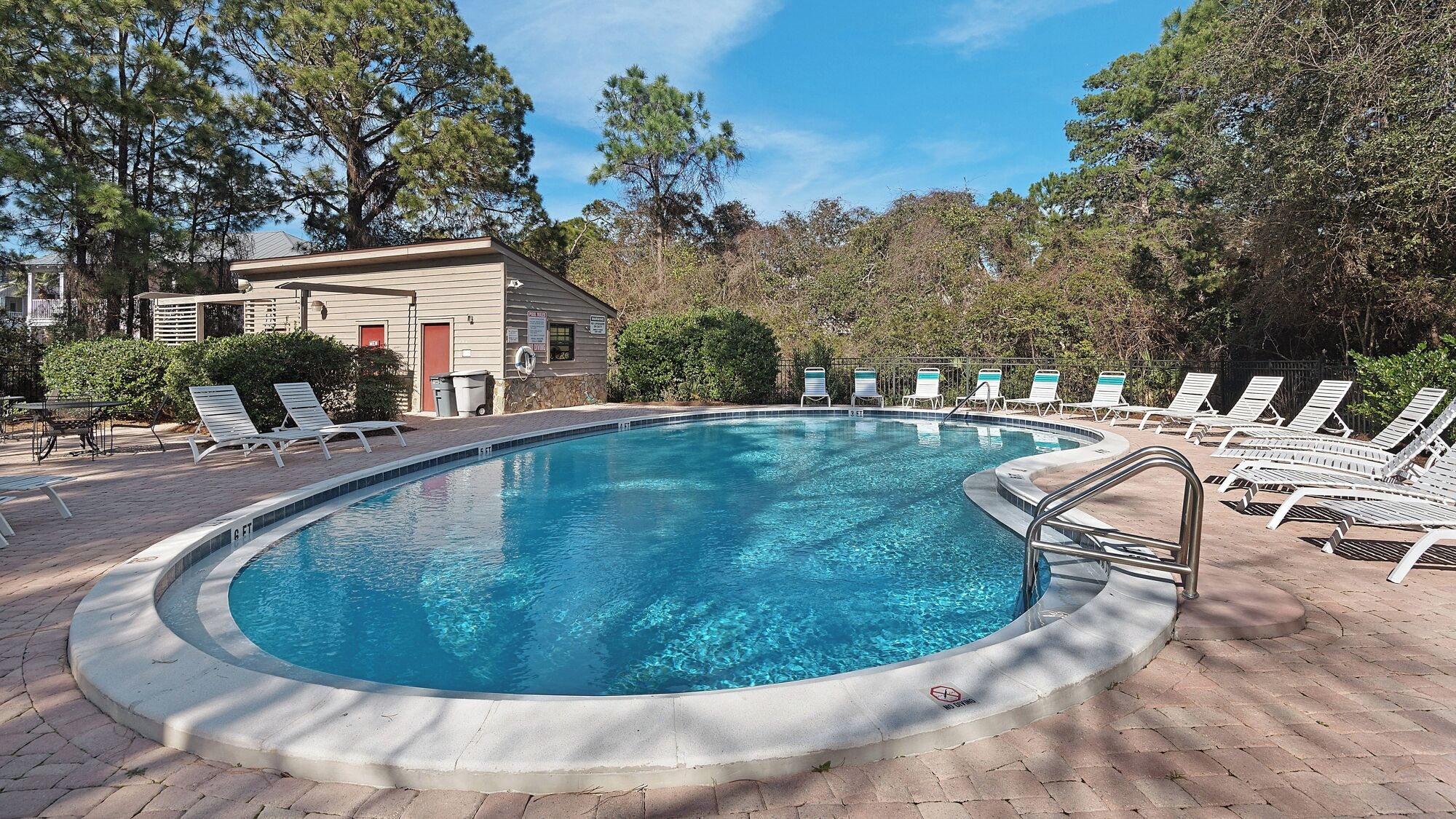 2br/2.5ba, Pool, Tennis, Beach Access!