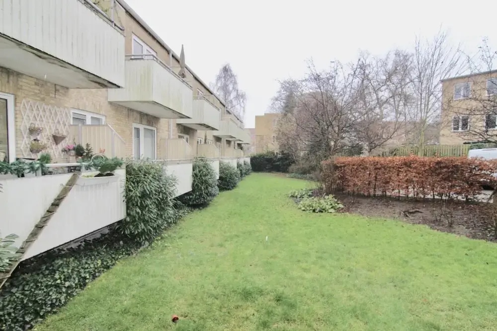 Refurbished 1-bed in Charlottenlund