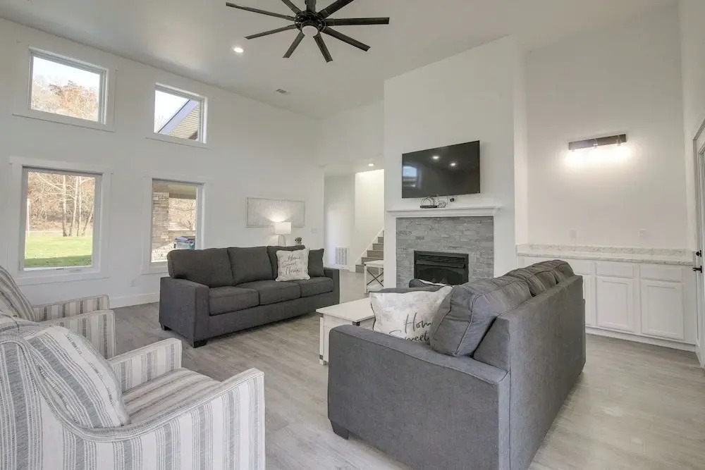 Bright Cotter Vacation Rental w/ White River Views