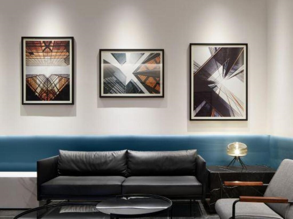 Modern Four Seasons Hotel (Xinhuijia Branch)