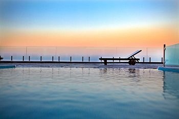 Splendour Hotel and Suites