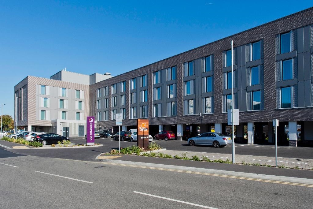 Premier Inn London Hayes, Heathrow (Hyde Park)