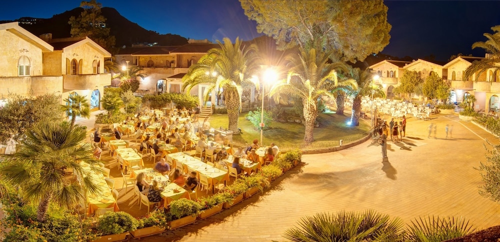 Piazza Italia Costa Rei