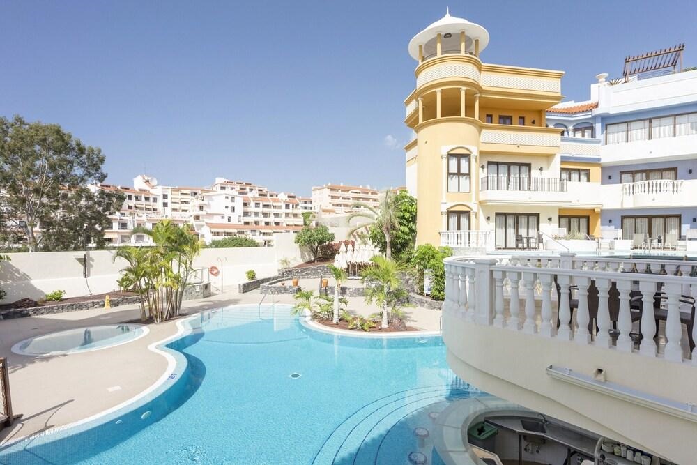 Atlas Suites Tenerife