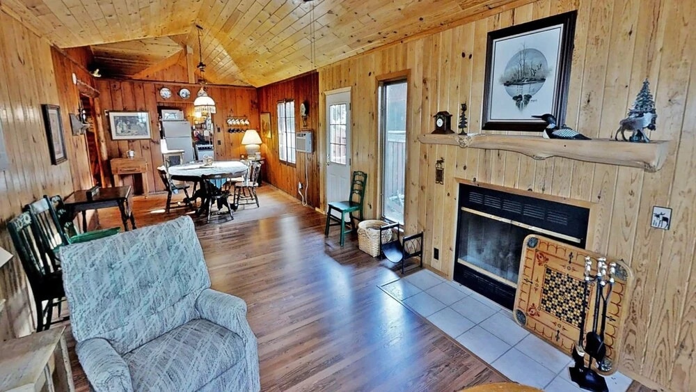 Big Trout Rustic Cabin