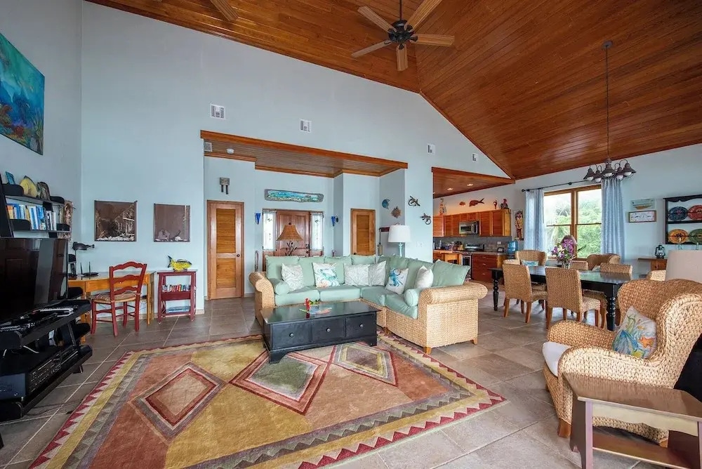 Seven Palms Serenity: Beachfront Oasis