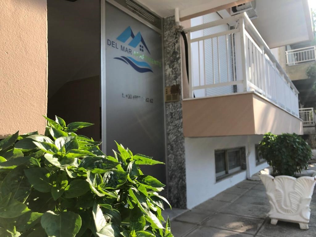 Del Mar Apartments I