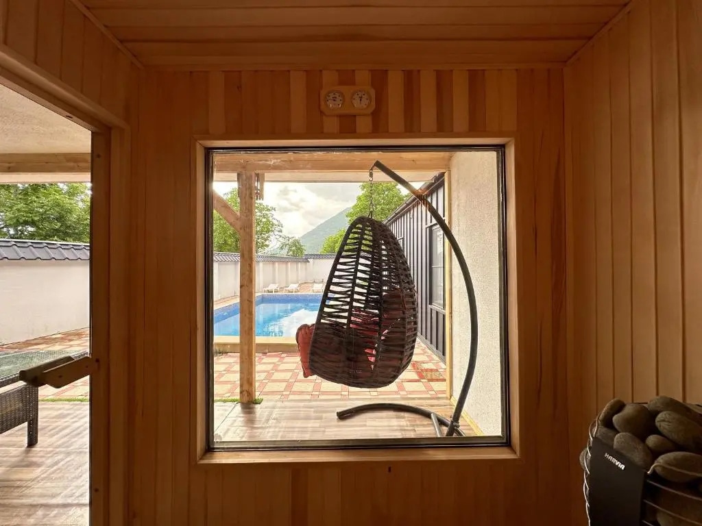 Qafqaz Suite Wood Stack