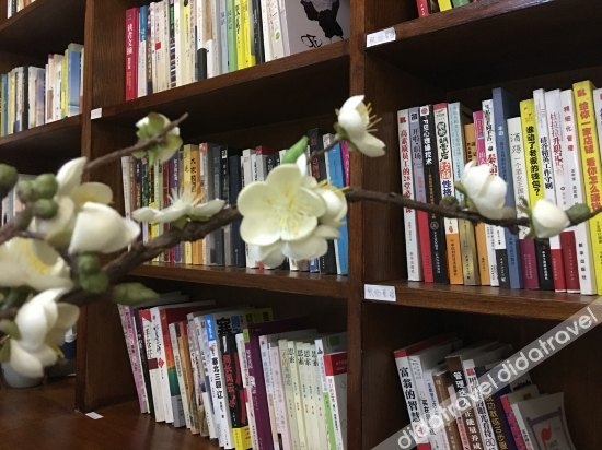 Jiuqi · Muran Shili Inn