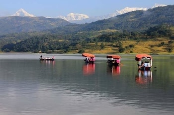 Lake Front Guest House