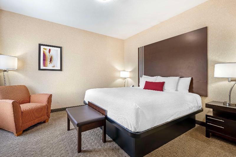 Best Western Plus Howe Inn