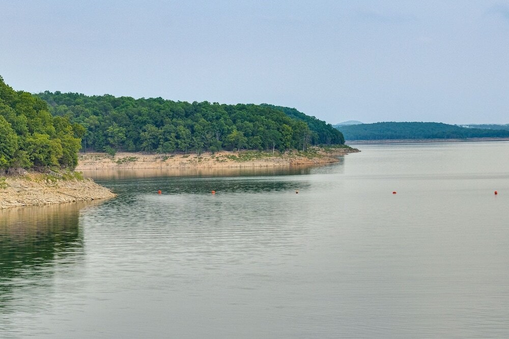 Spacious Arkansas Lake House - 2 Mi to Boat Launch