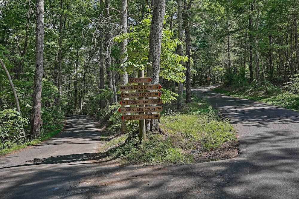 A Sunset Dream' - Upscale Blue Ridge Cabin!